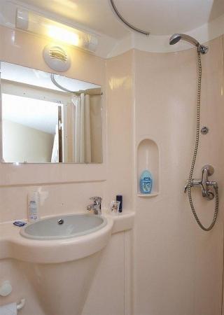 Hotel Hotelf1 Sud *
